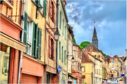 Le Gite Entre Val Et Rose Provins Exterior photo